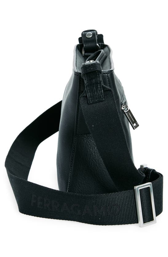 Shop Ferragamo Star Leather Shoulder Bag In Nero