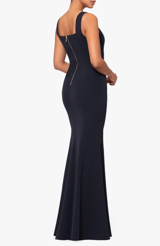 Betsy & Adam Square Neck Mermaid Gown In Black