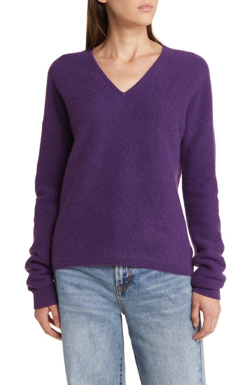 Cashmere V-Neck Sweater in Purple Majesty