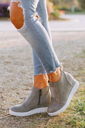 Journee sneaker cheap wedges