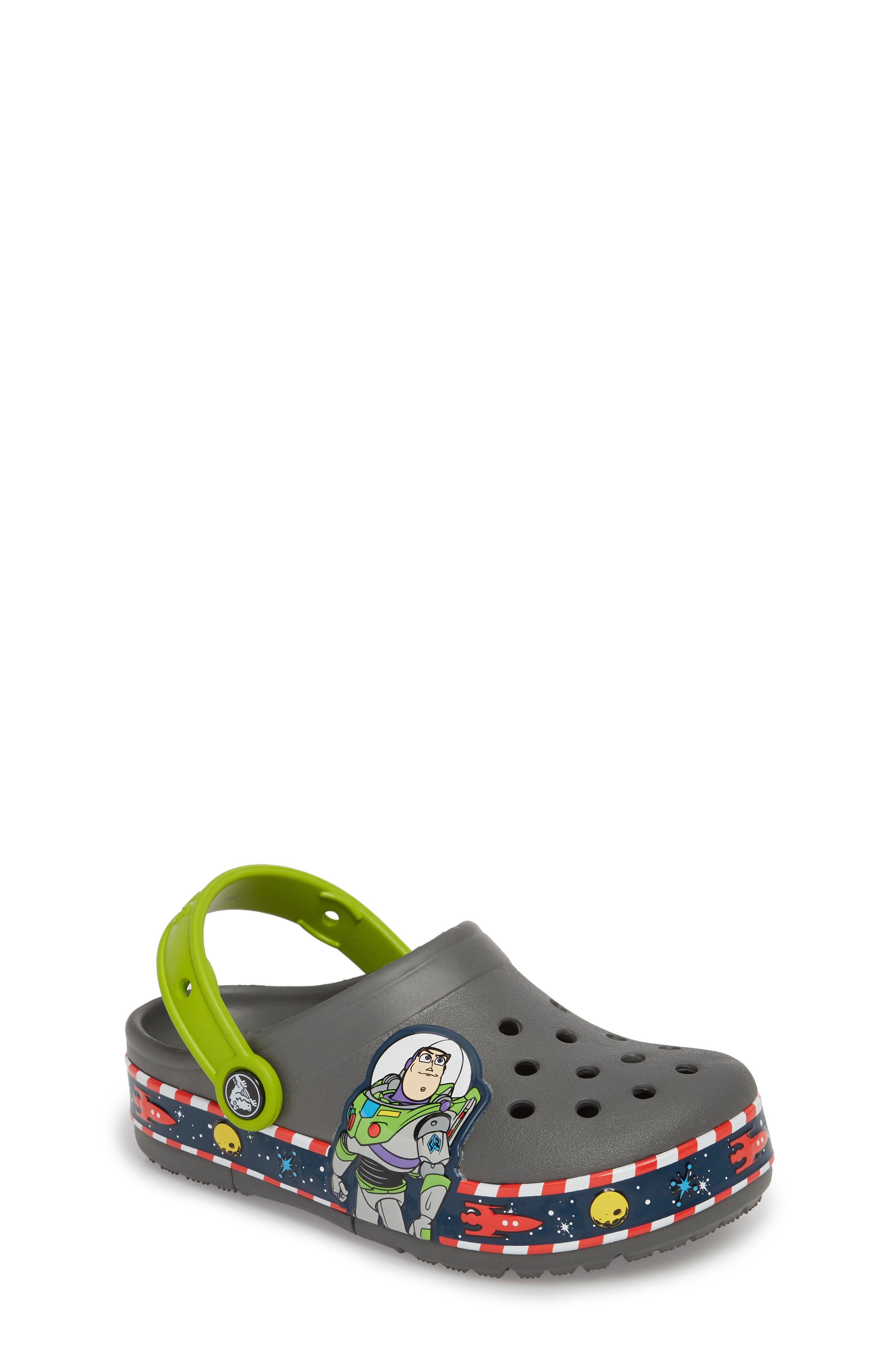toy story crocs size 7