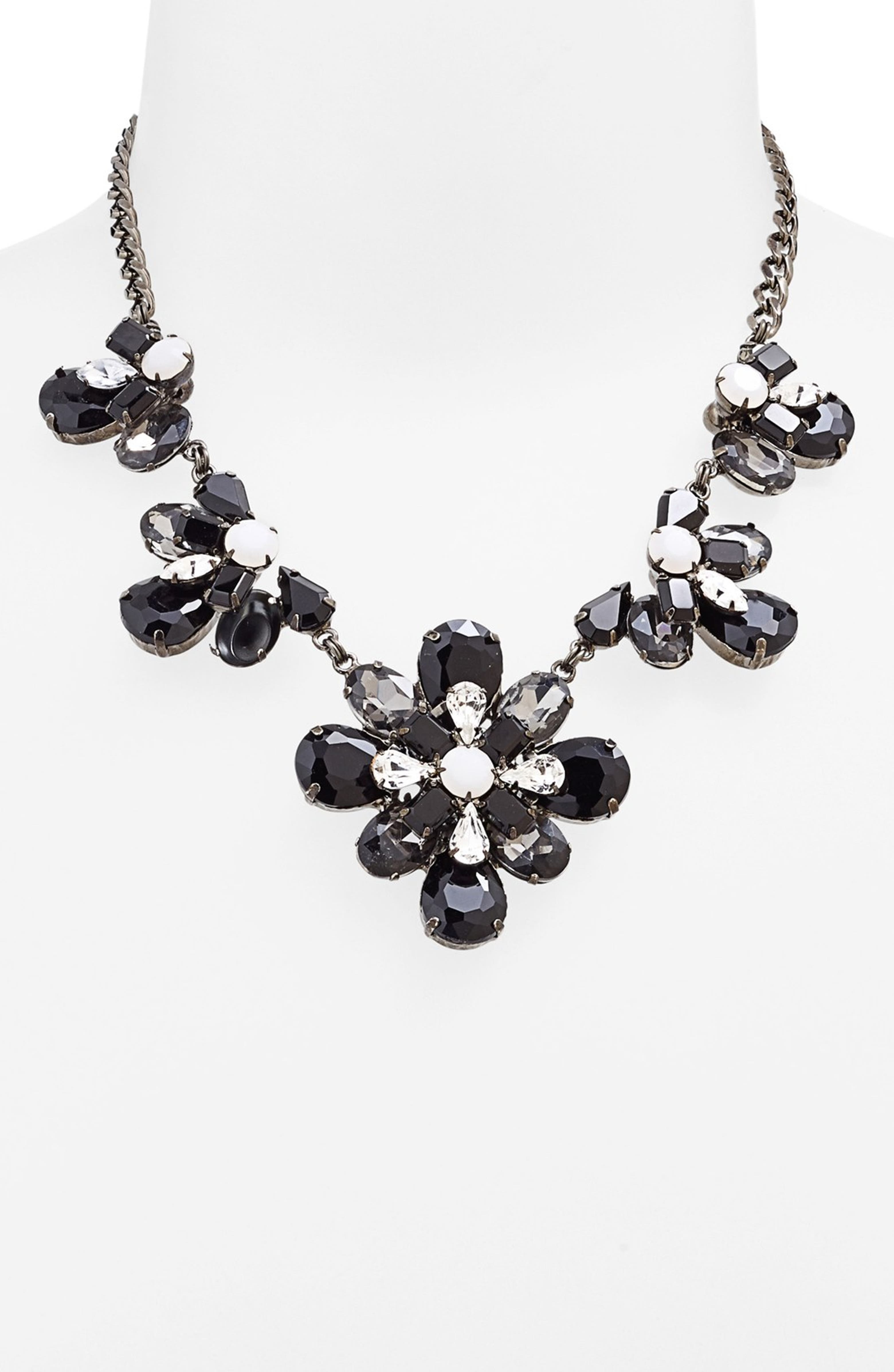 Nordstrom statement necklace Clearance