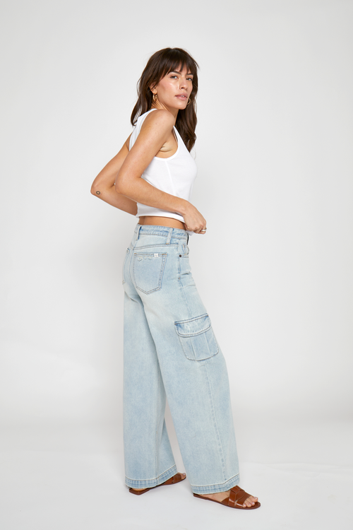 Shop Oliver Logan Madison Cargo Jeans In Hotel California