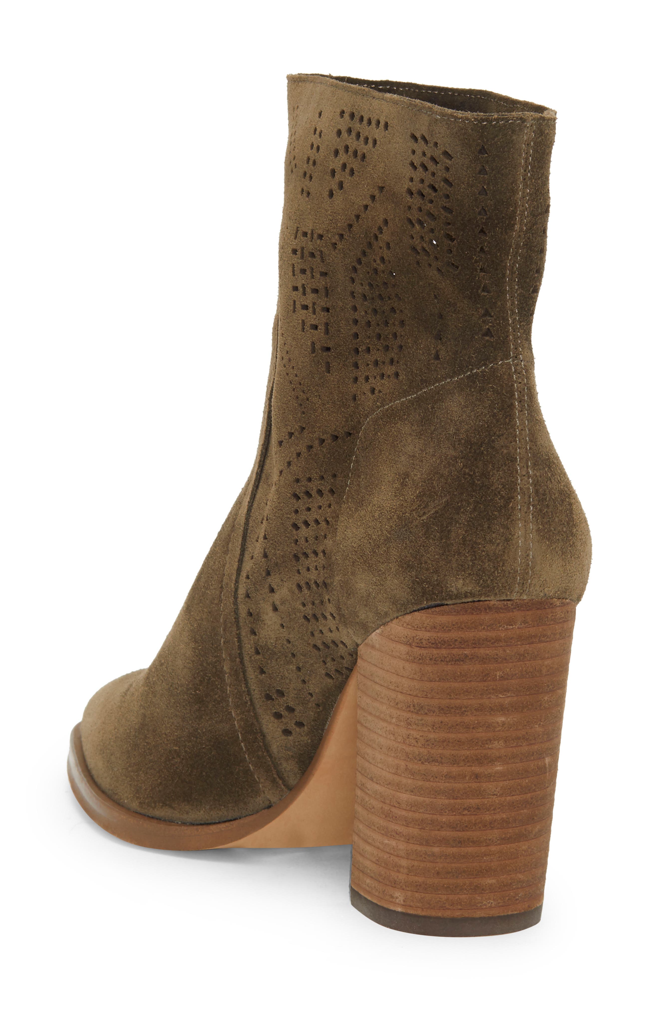 vince camuto catheryna bootie