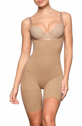 Womens Skims nude Moulded Underwire Mid-Thigh Bodysuit