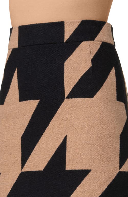 Akris Punto Houndstooth Skirt In Black-caramel