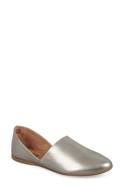 Kimmy Flat in Pewter