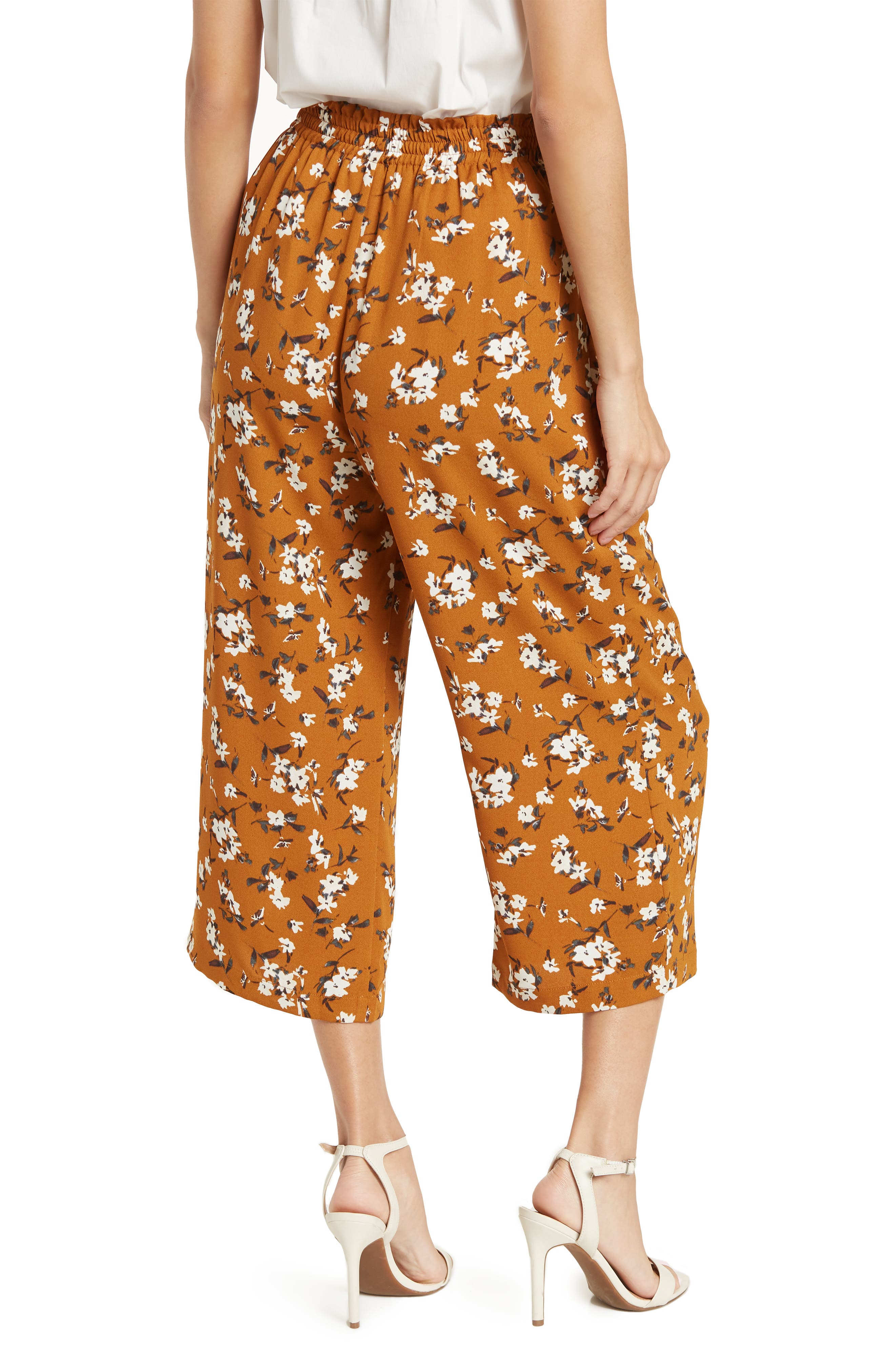 DR2 by Daniel Rainn Belted Cropped Soft 