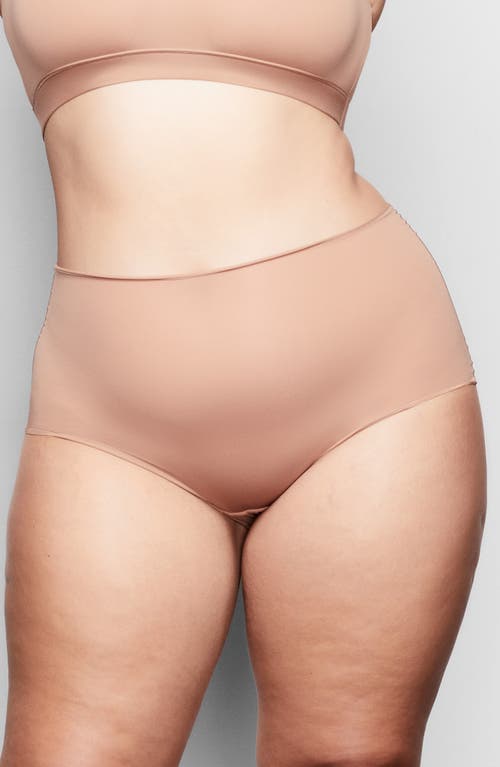 SKIMS Fits Everybody Boyshorts in Sienna