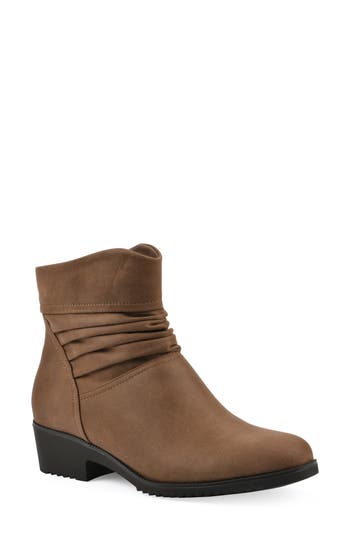 Cliffs By White Mountain Durbon Scrunch Bootie In Light Brown Fabric