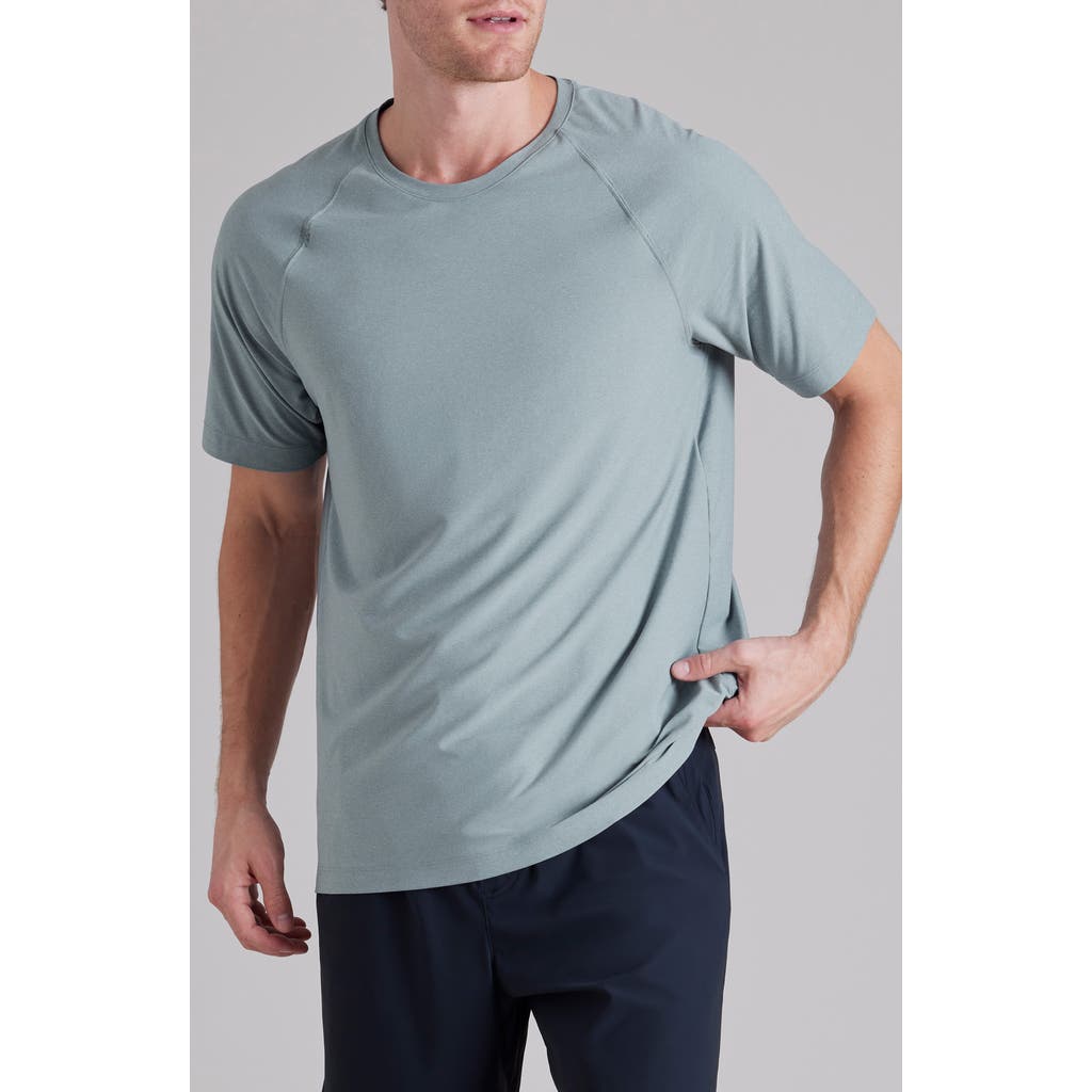 Rhone Reign Athletic Short Sleeve T-shirt In Blue