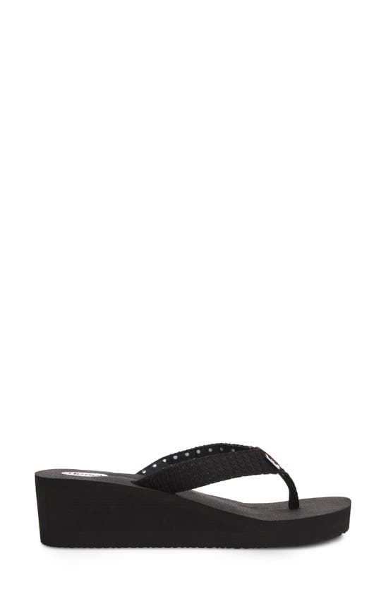 Shop Floopi Comfort Sponge Wedge Sandal In Black