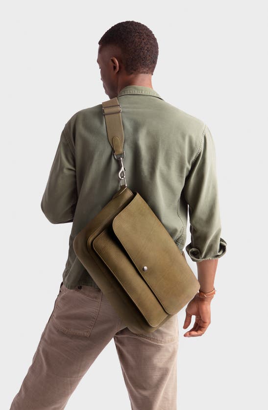 Canfield Relaxed Messenger