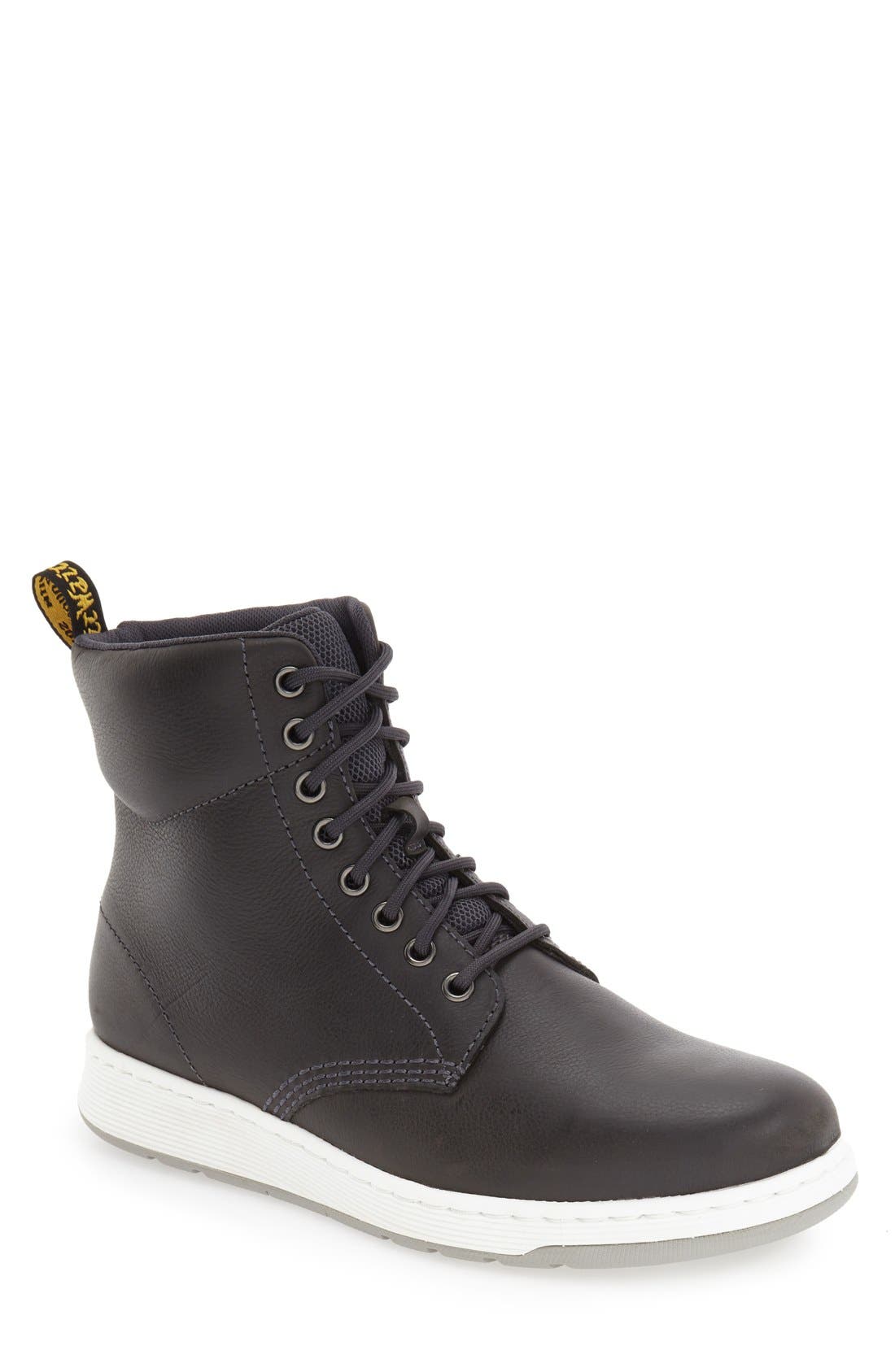dr martens regal