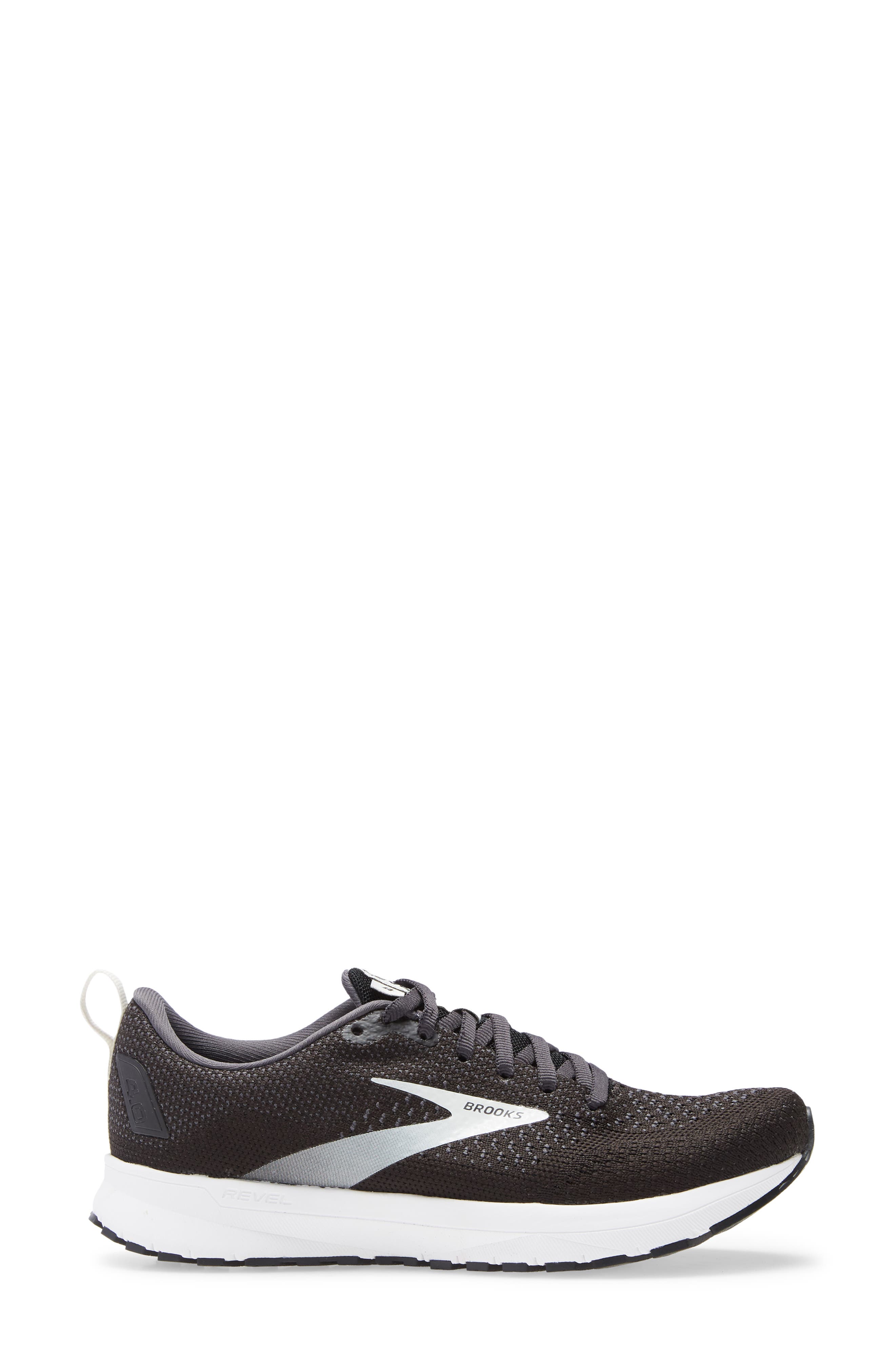 brooks revel 4 holiday