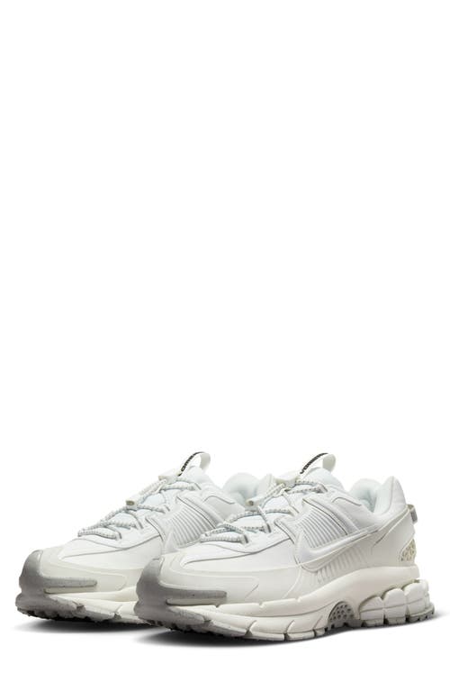 NIKE NIKE ZOOM VOMERO ROAM SNEAKER 