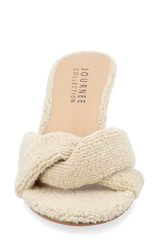 Journee Collection Mannon Pump In Tan