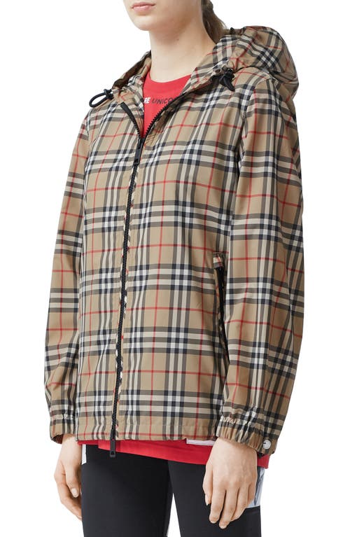 burberry Everton Check Hooded Rain Jacket in Archive Beige Ip Chk