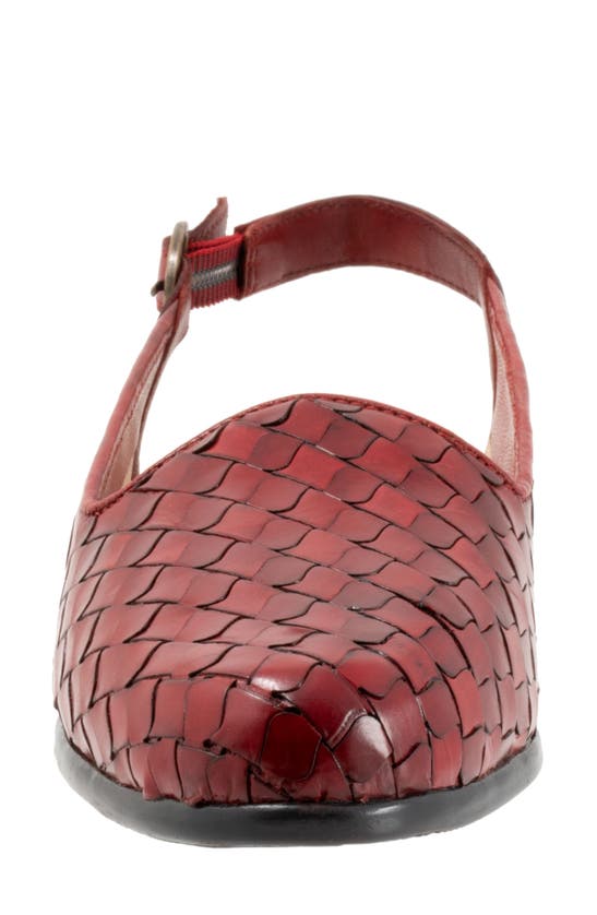 Trotters Lea Slingback Flat In Red