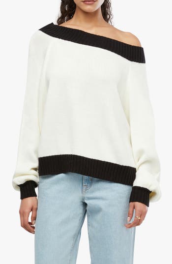 Shop Weworewhat We Wore What One-shoulder Sweater In White/black