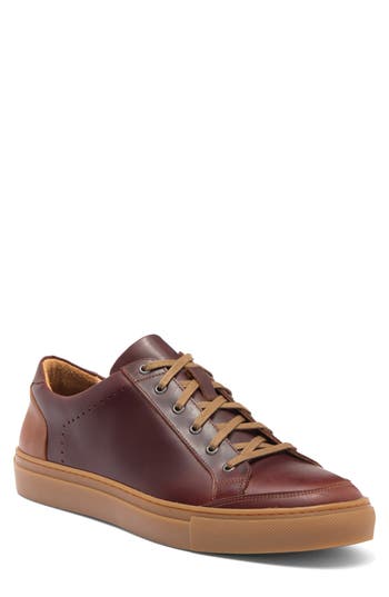 Warfield & Grand Rockcastle Low Top Sneaker In Chestnut