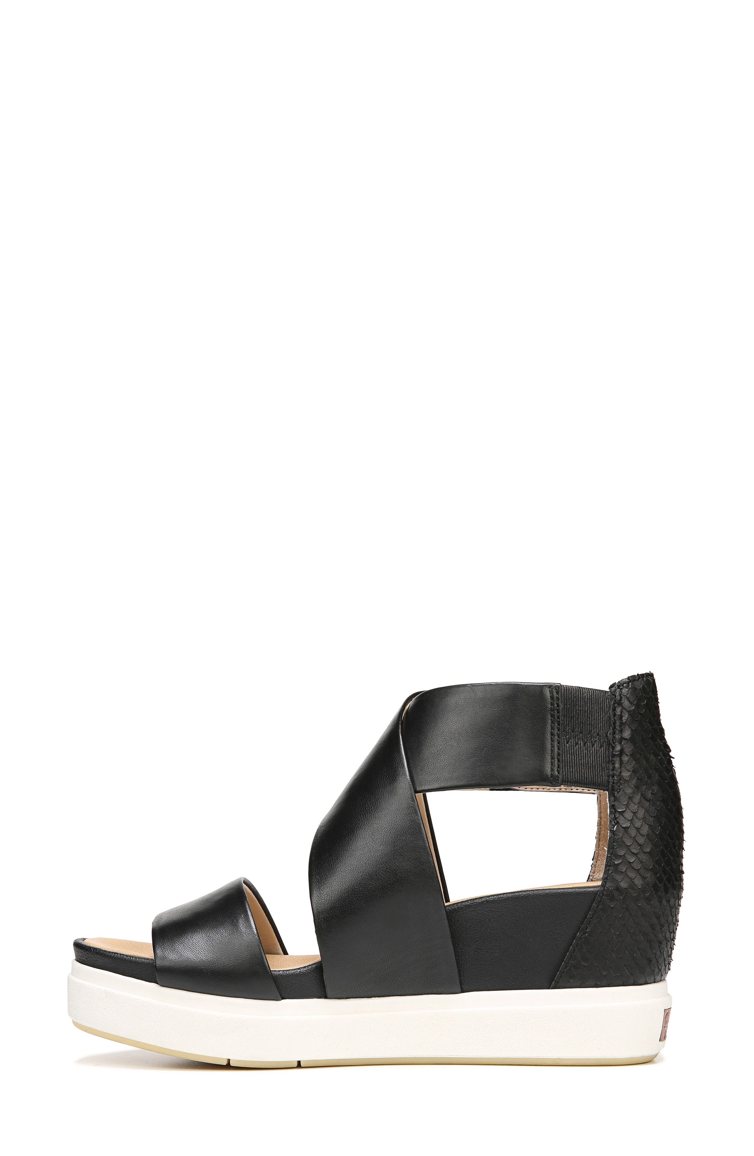 dr scholl's scout sandal