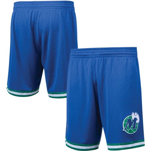 Mitchell & Ness - Michigan Basketball Short in Blue Tie Dye