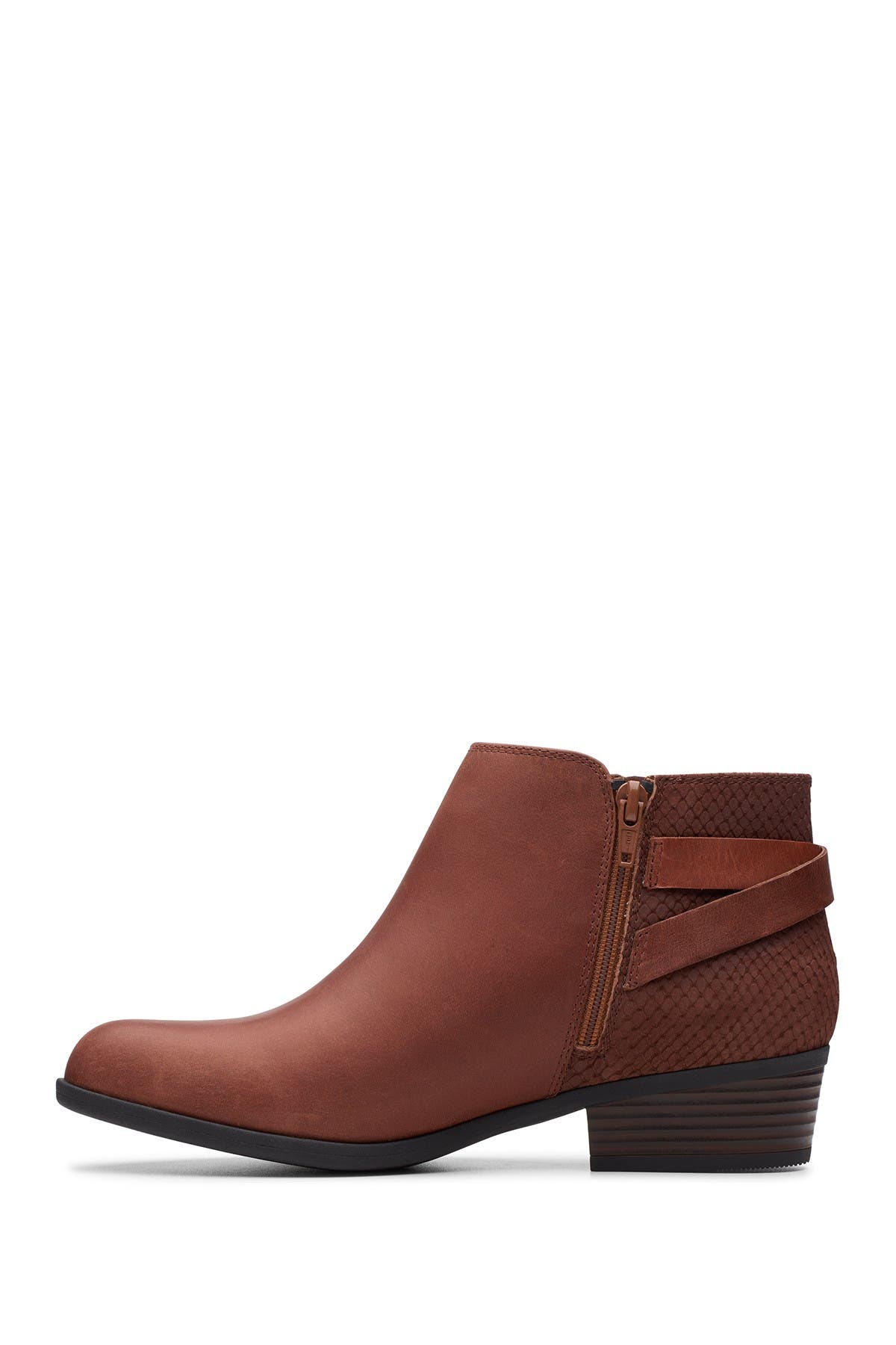 clarks wide width ankle boots