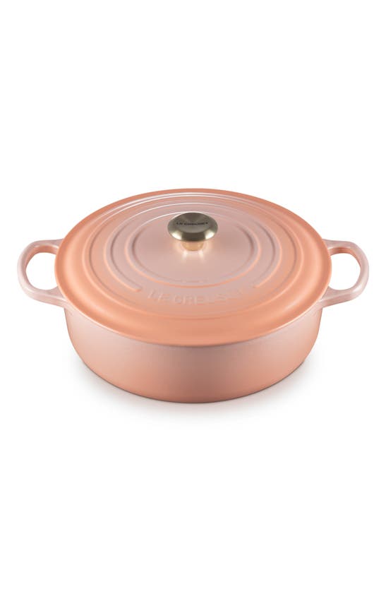 Le Creuset Signature 6 3/4-quart Round Wide French/dutch Oven In Peche