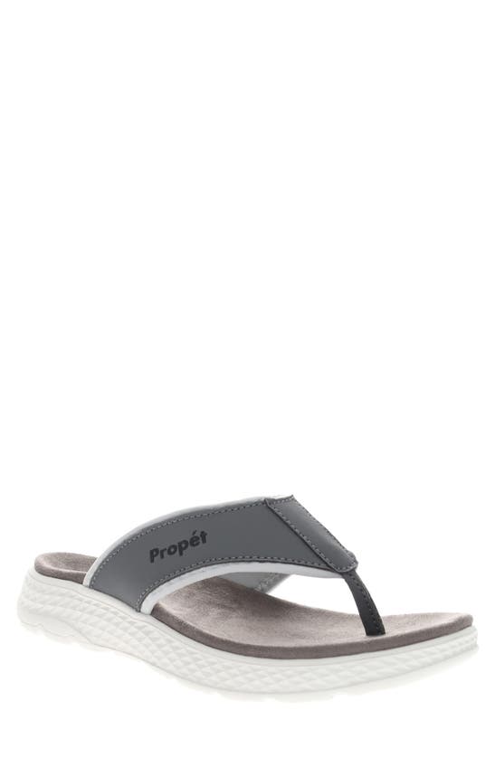 Propét Travelactive Sandal In Grey