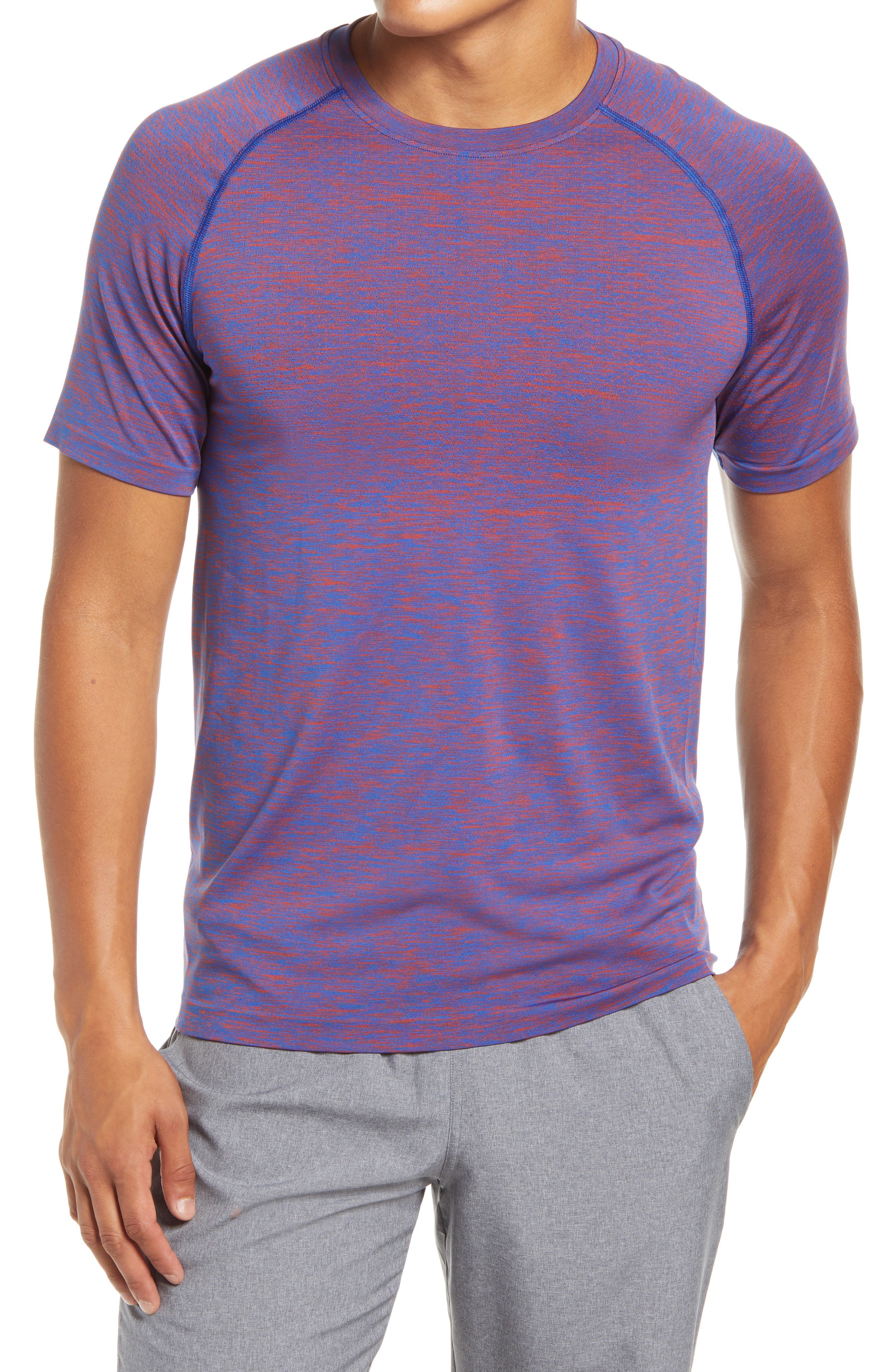 Rhone Reign Tech Perforated Yoke Training T-shirt In Mandred/midnightsaph