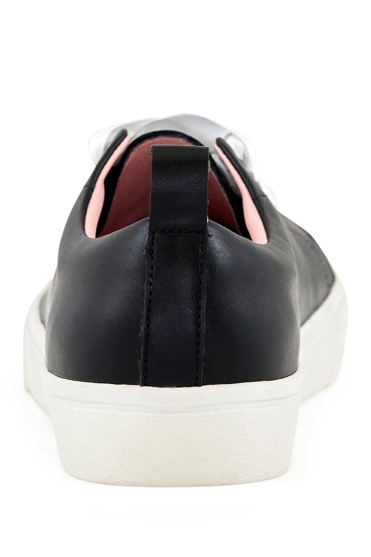 Nest Footwear Vancouver Classic Sneaker In Black