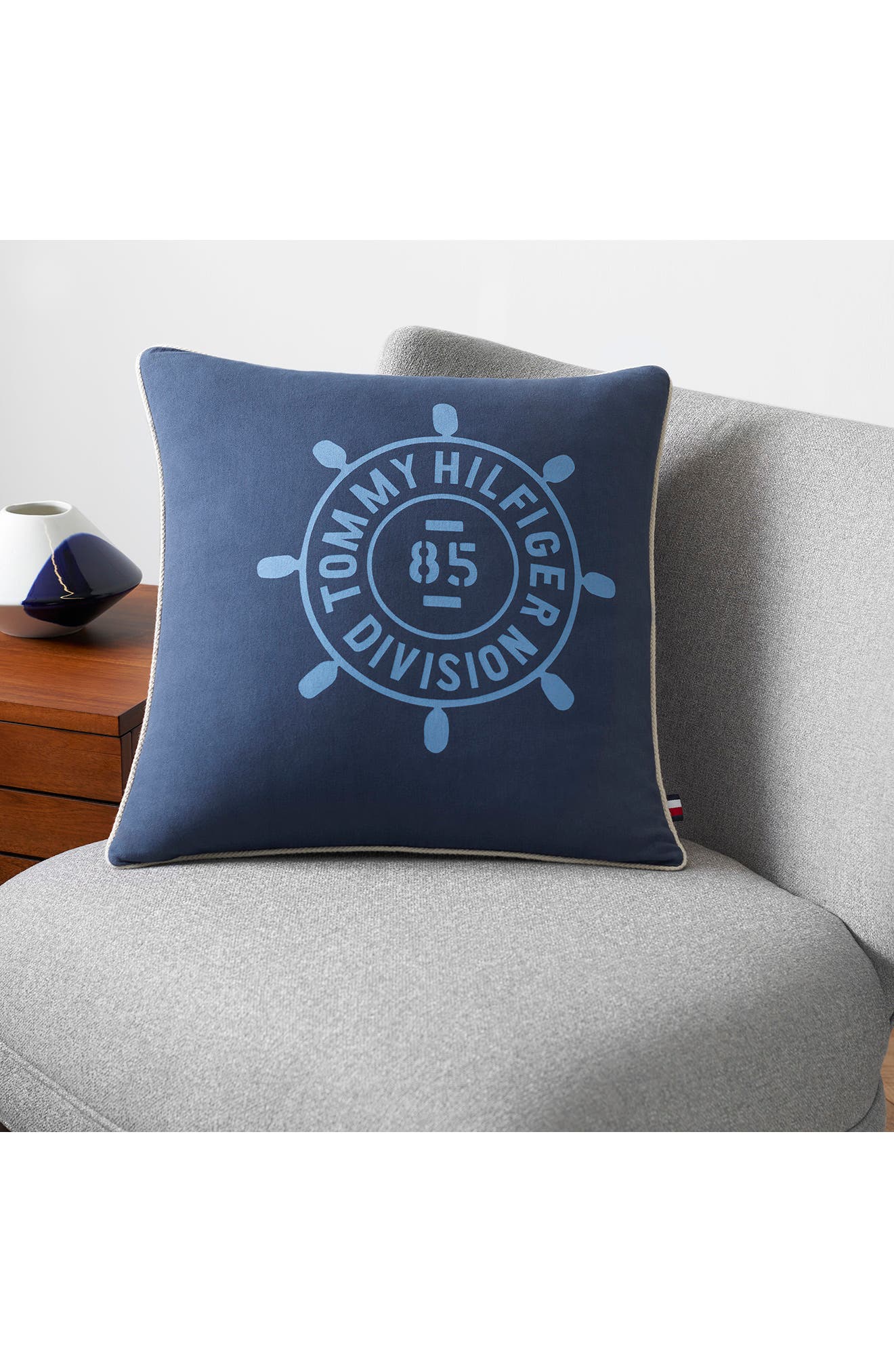 nordstrom rack throw pillows