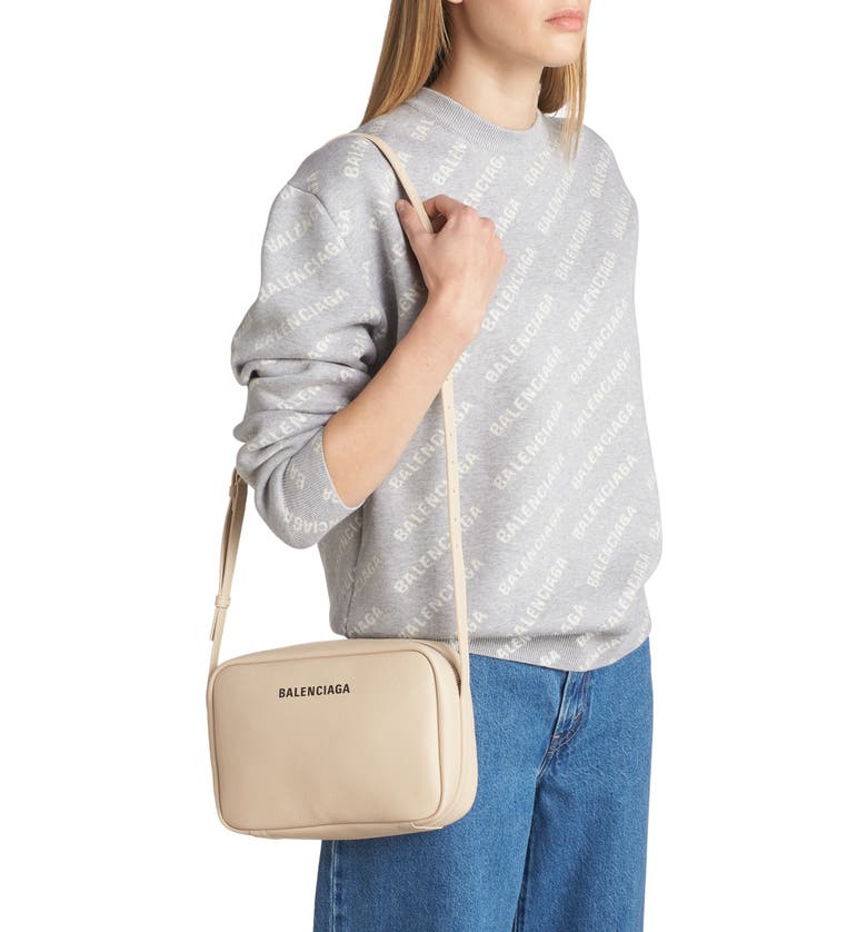 日本全国送料無料 バレンシアガ EVERYDAY Balenciaga Tote EAST-WEST