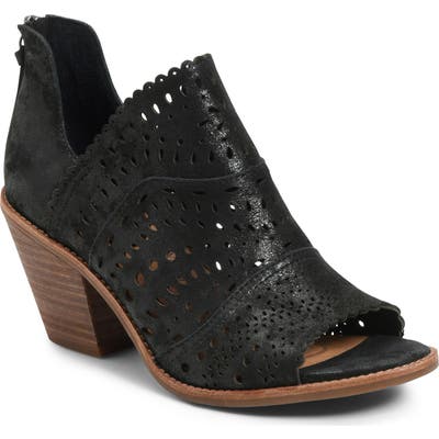 Sofft Millard Laser Cut Bootie, Black