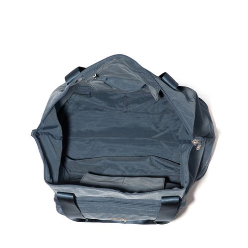 Baggallini Carryall Expandable Packable Weekender Tote Bag In Mist