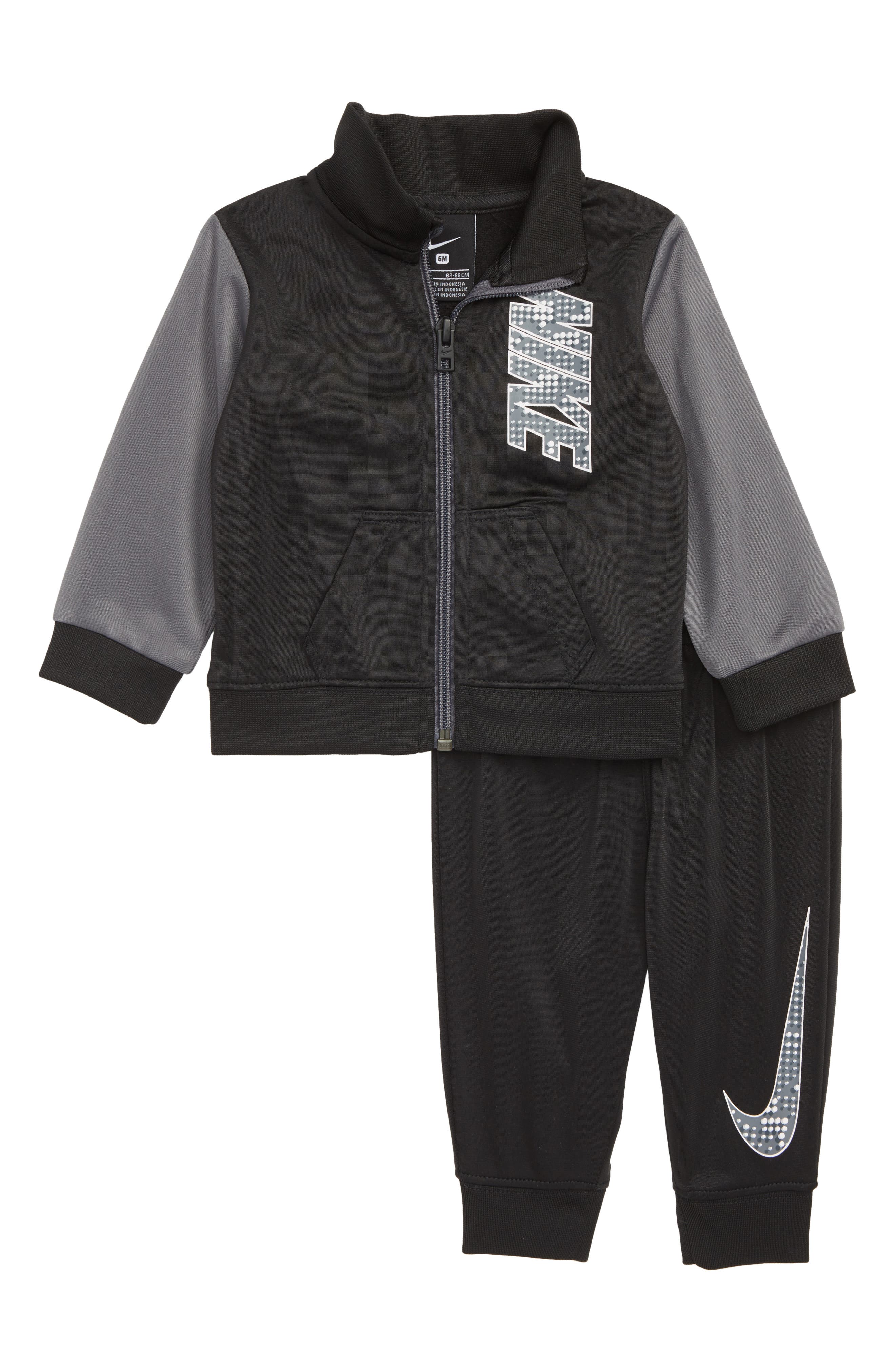 nike jacket and shorts set