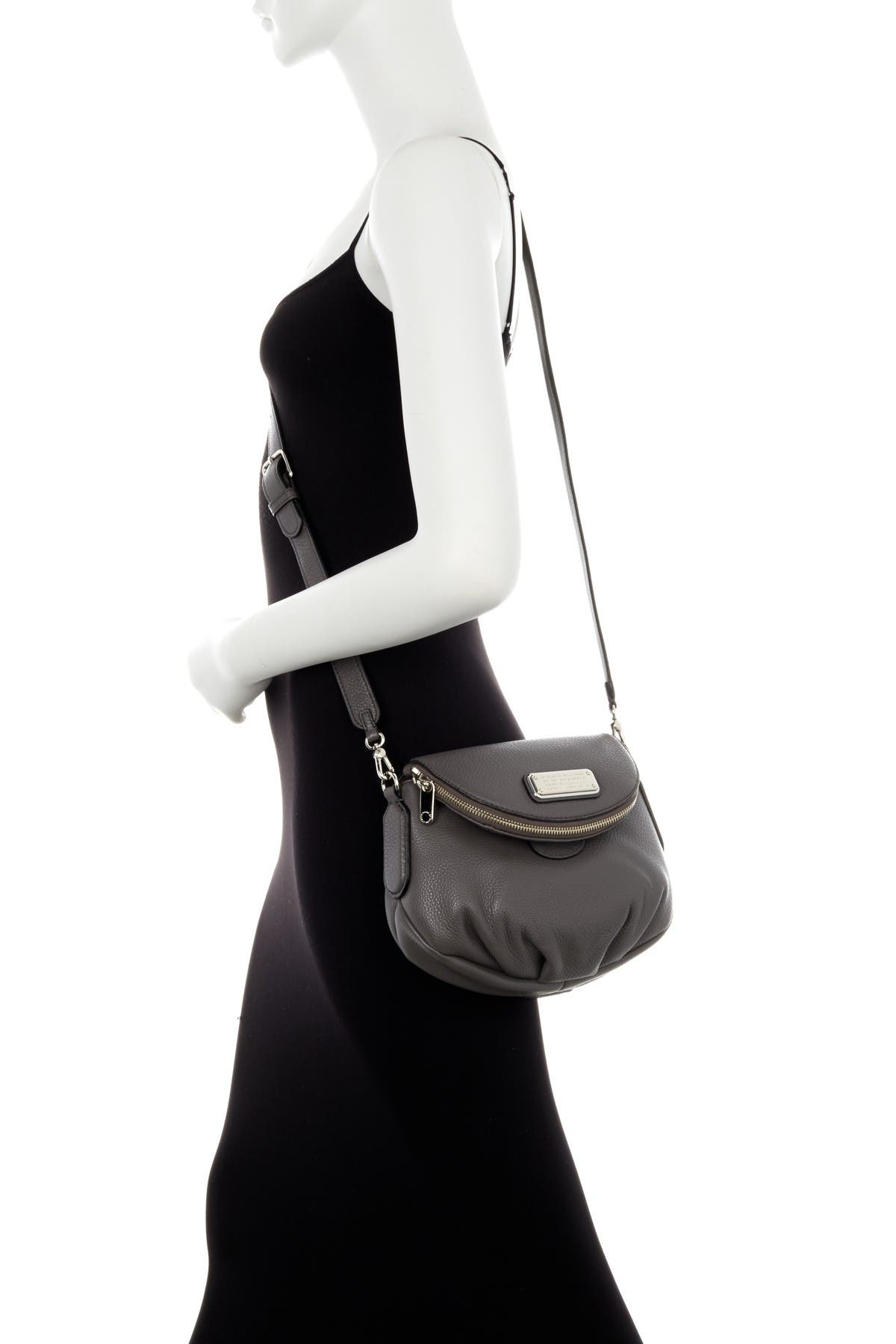 marc jacobs natasha crossbody black