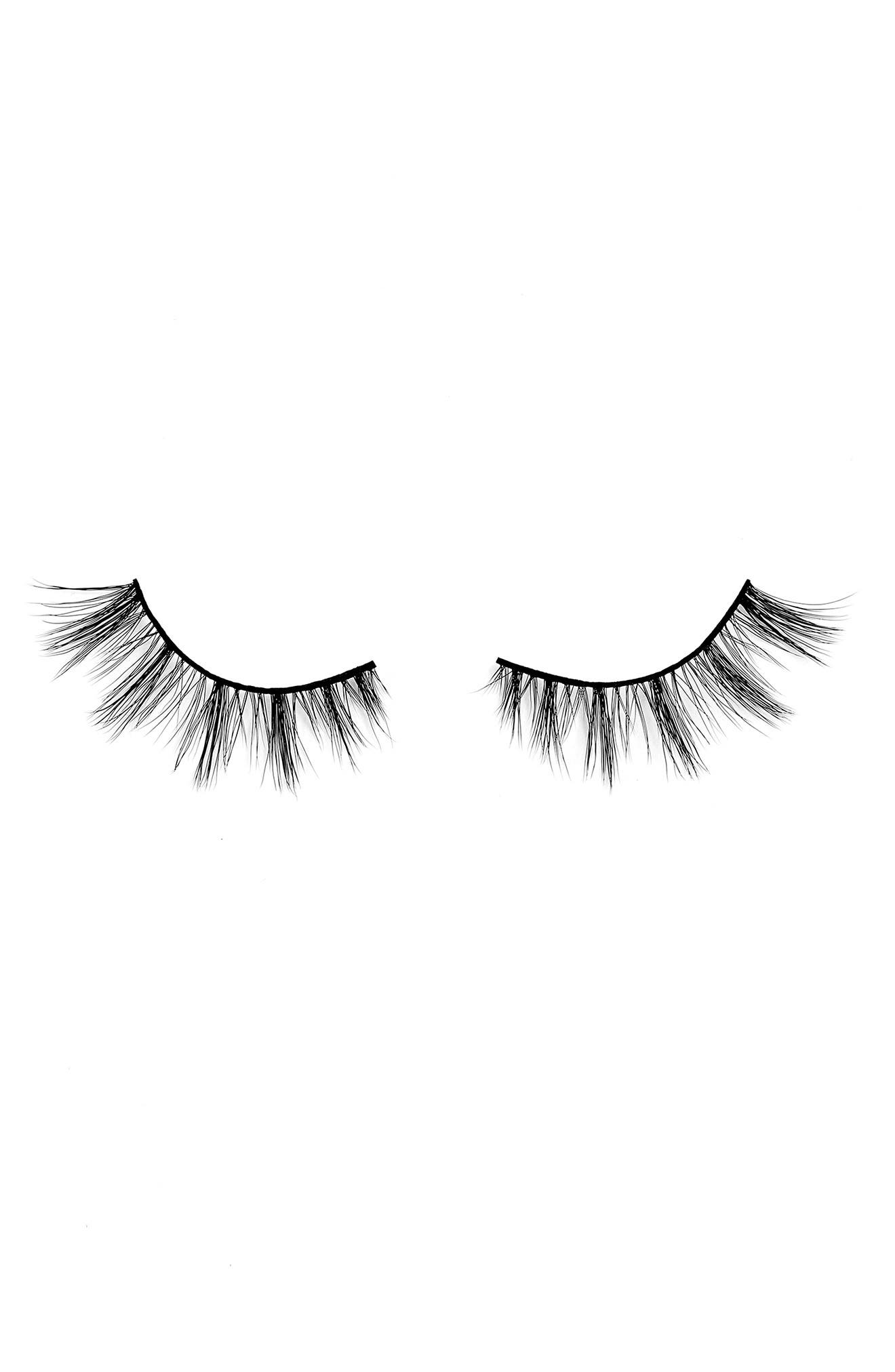 BLINKING BEAUTE Daily Lashes in Wednesday at Nordstrom