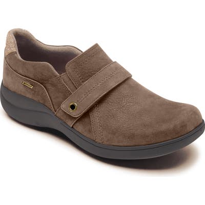 Aravon Waterproof Flat - Brown