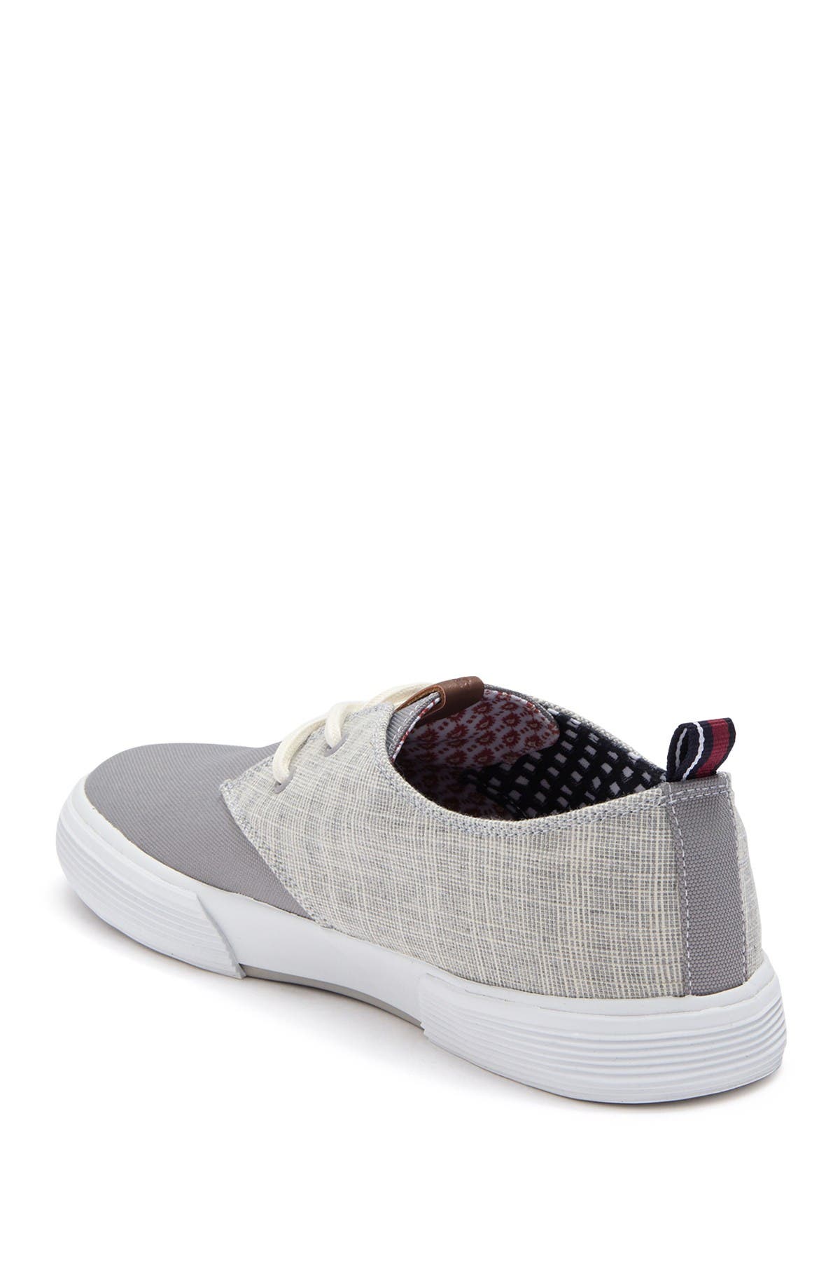 bristol chukka sneaker