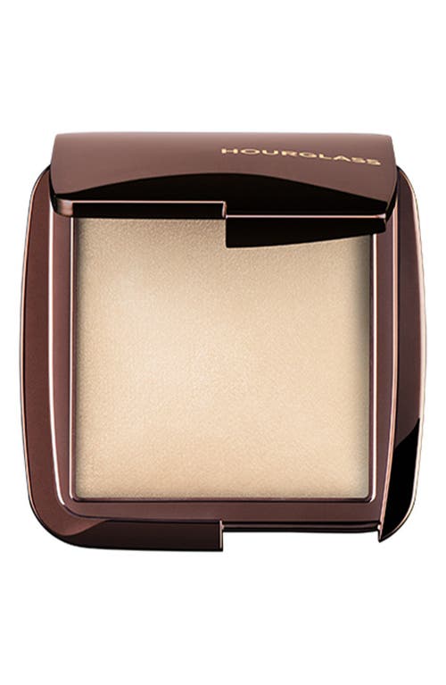 HOURGLASS Ambient Lighting Powder in Diffused Light