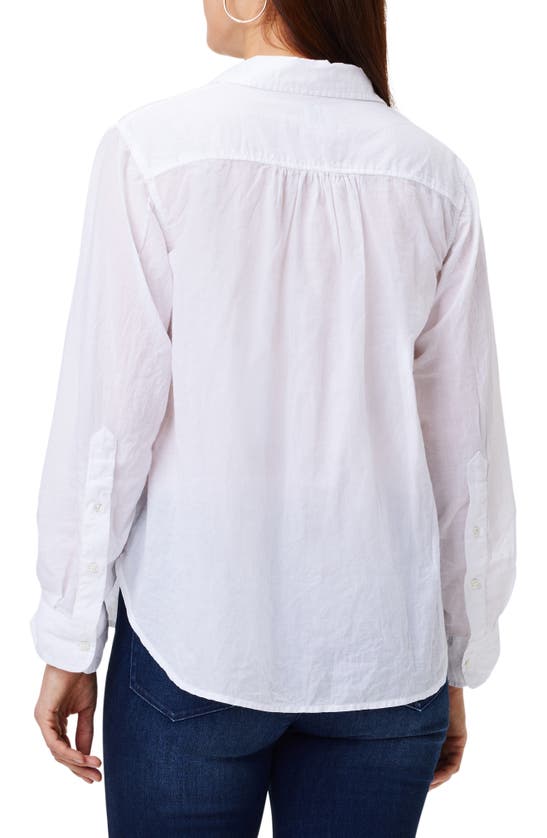 Shop Nic + Zoe Nic+zoe Girlfriend Crinkle Cotton Button-up Shirt In Paper White