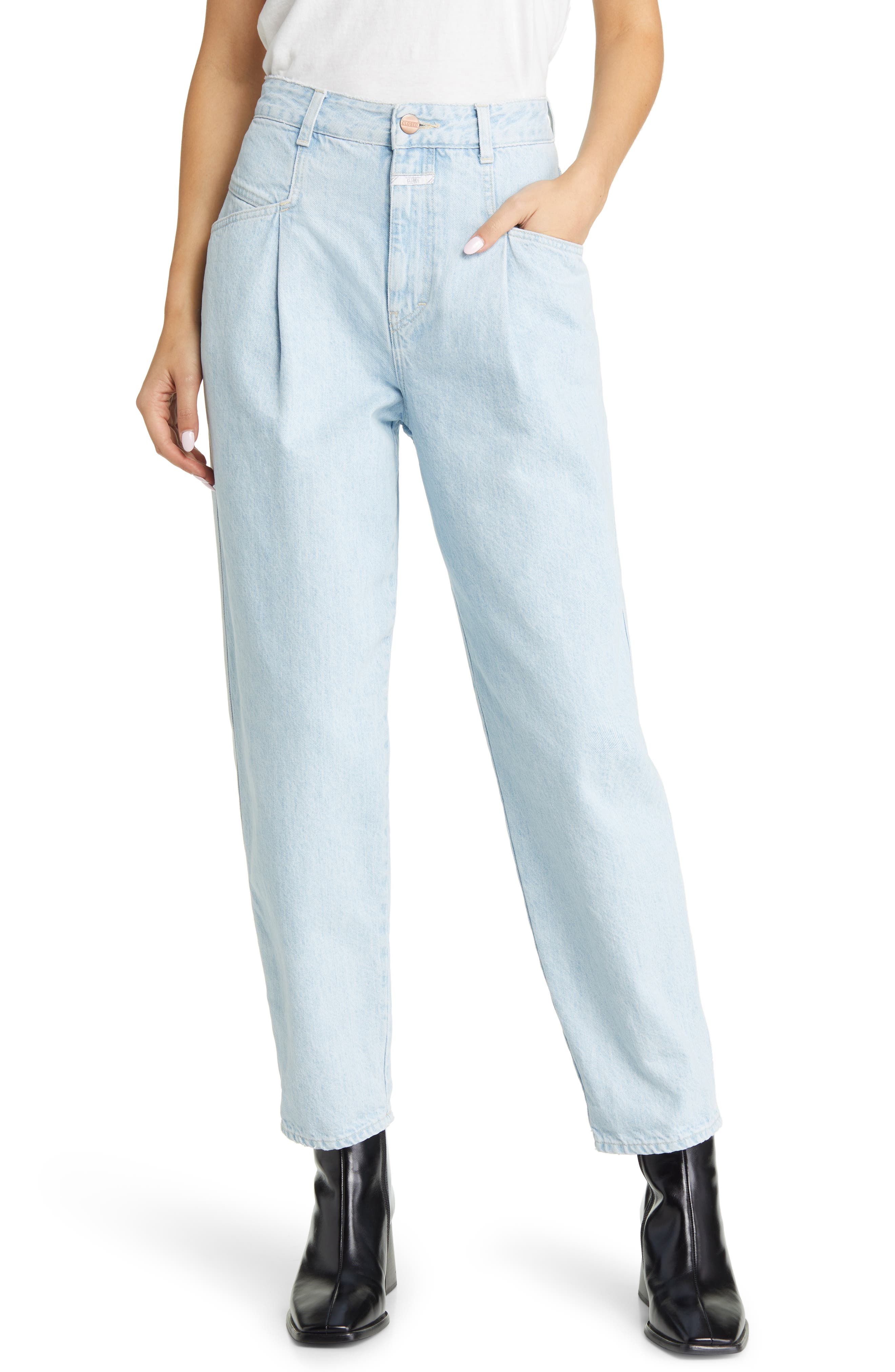 closed relaxed fit jeans