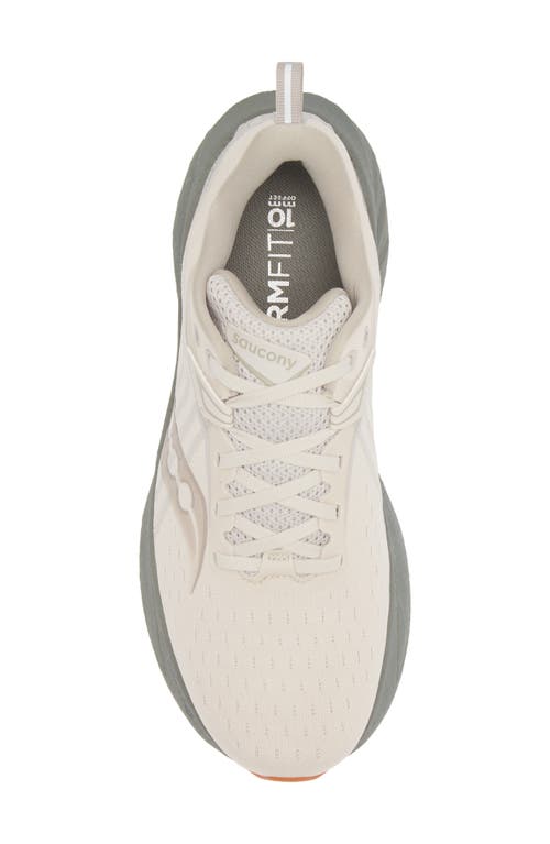 Saucony Triumph 22 Running Shoe In Moon/bough