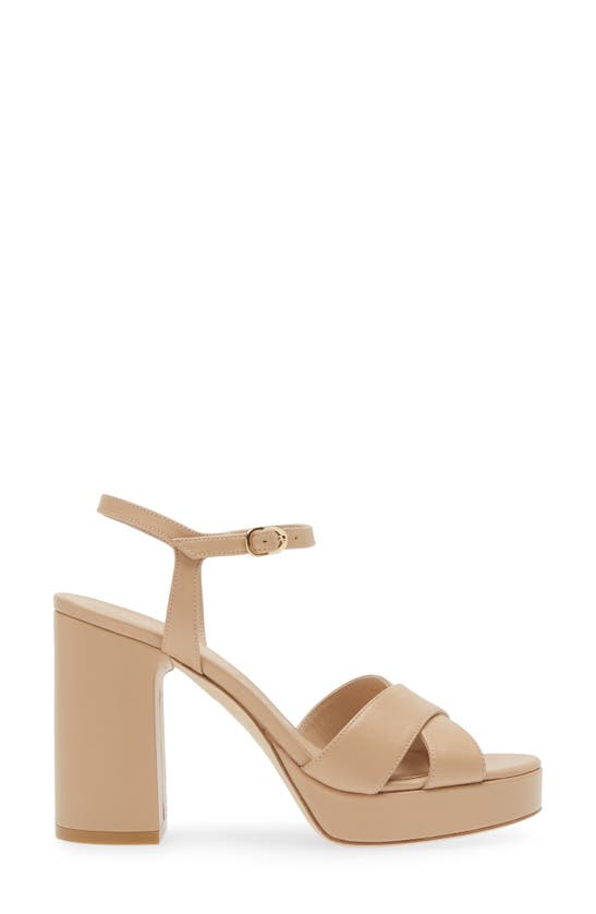 Stuart Weitzman Dayna Leather Crisscross Platform Sandals In Adobe