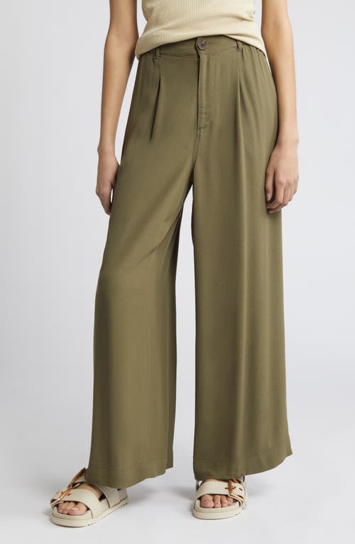 Pleated Wide Leg Pants in Olive Kalamata