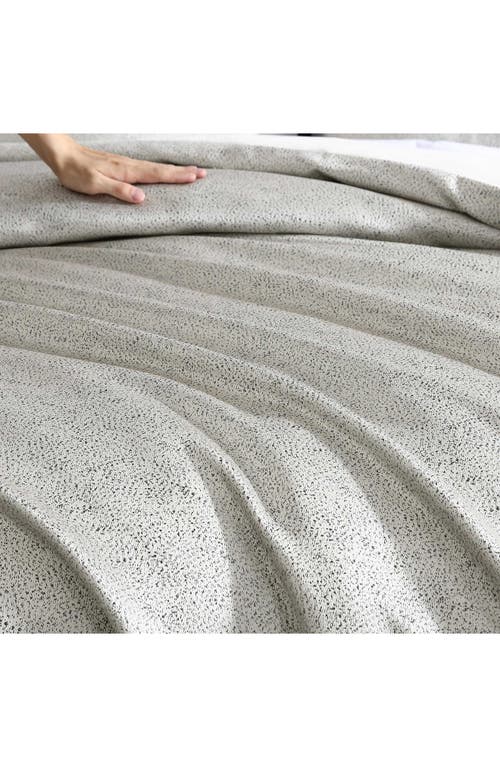 Vera Wang Speckled Stain Weave Comforter Set In Taupe