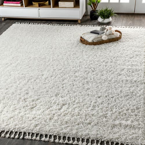 Jonathan Y Mercer Shag Plush Tassel Area Rug In White