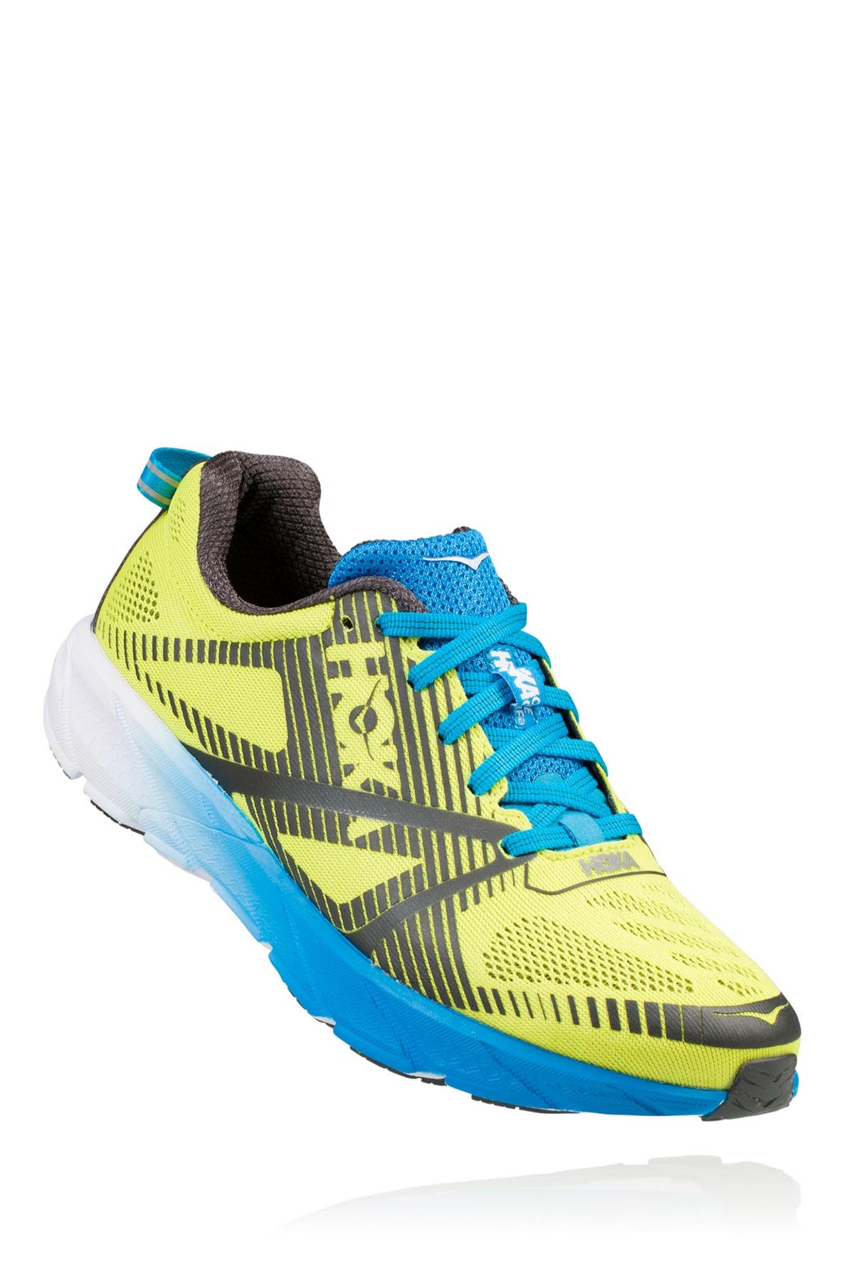 hoka tracer 1